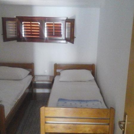Apartment Rogic 비오그라드나모루 외부 사진