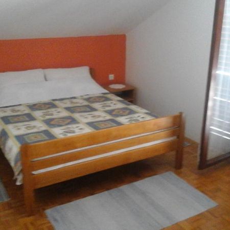 Apartment Rogic 비오그라드나모루 외부 사진