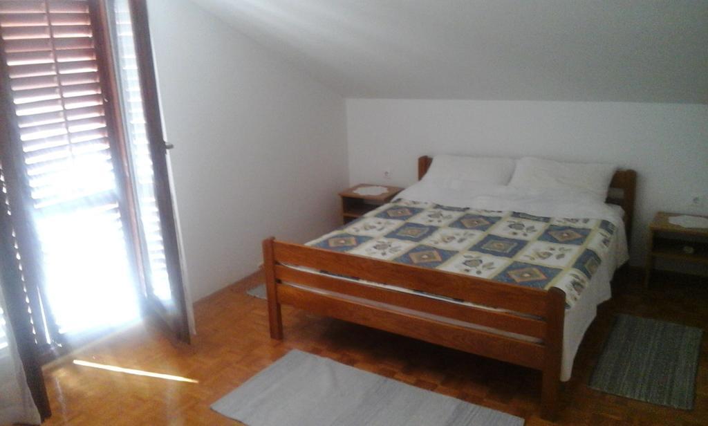 Apartment Rogic 비오그라드나모루 외부 사진