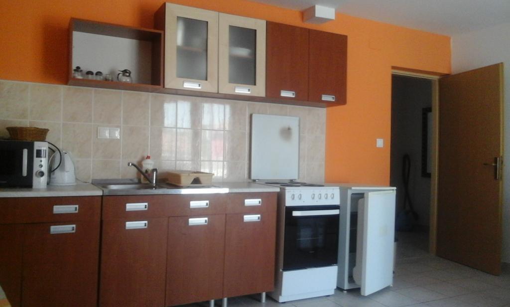 Apartment Rogic 비오그라드나모루 외부 사진